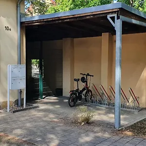Campus Alexander Apartment